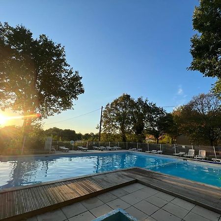 Saint-Aubin-de-Nabirat 7-Gite-7 Personnes Au Coeur De La Nature /Piscine מראה חיצוני תמונה