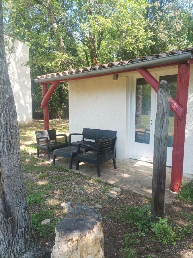 Saint-Aubin-de-Nabirat 7-Gite-7 Personnes Au Coeur De La Nature /Piscine מראה חיצוני תמונה